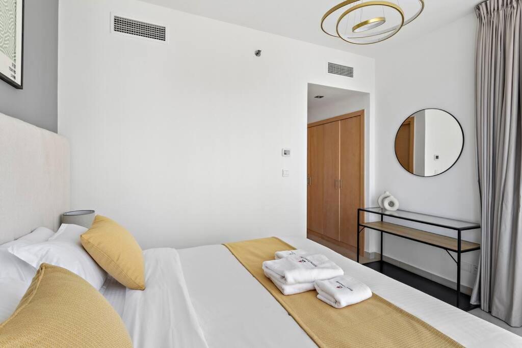 Stonetree - Stylish Fully-furnished 1 Br * Dubai